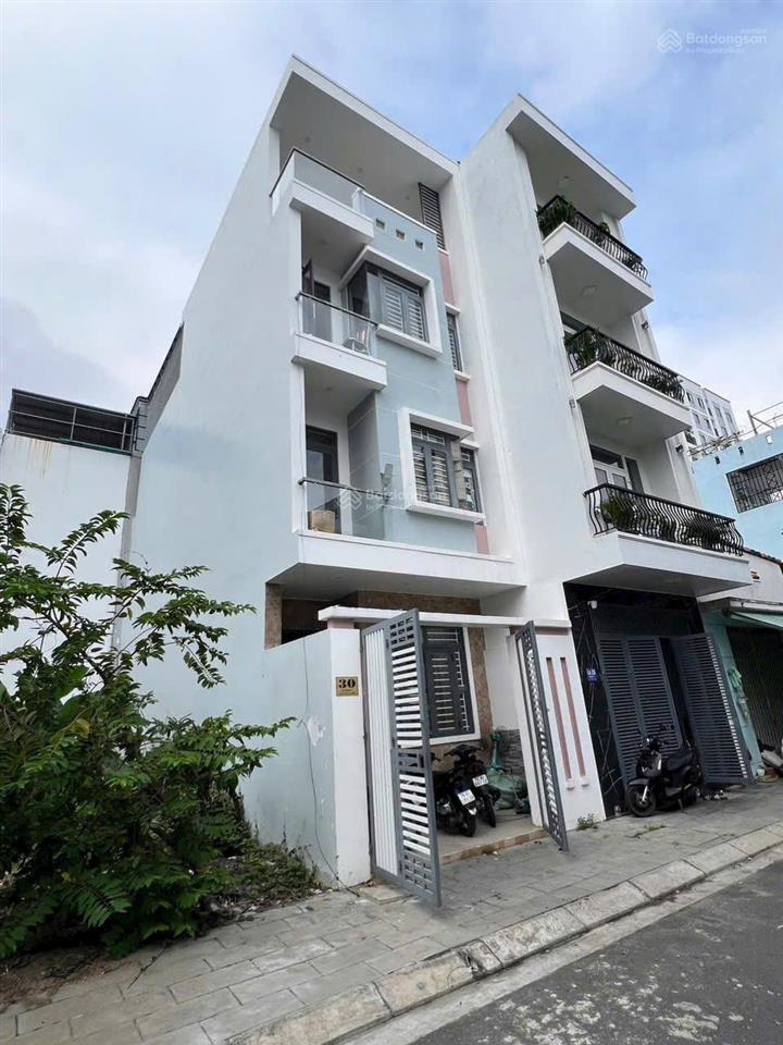 Bán căn nhà 4 tầng sổ đã hoàn công khu tđc vcn phước long, nam nha trang