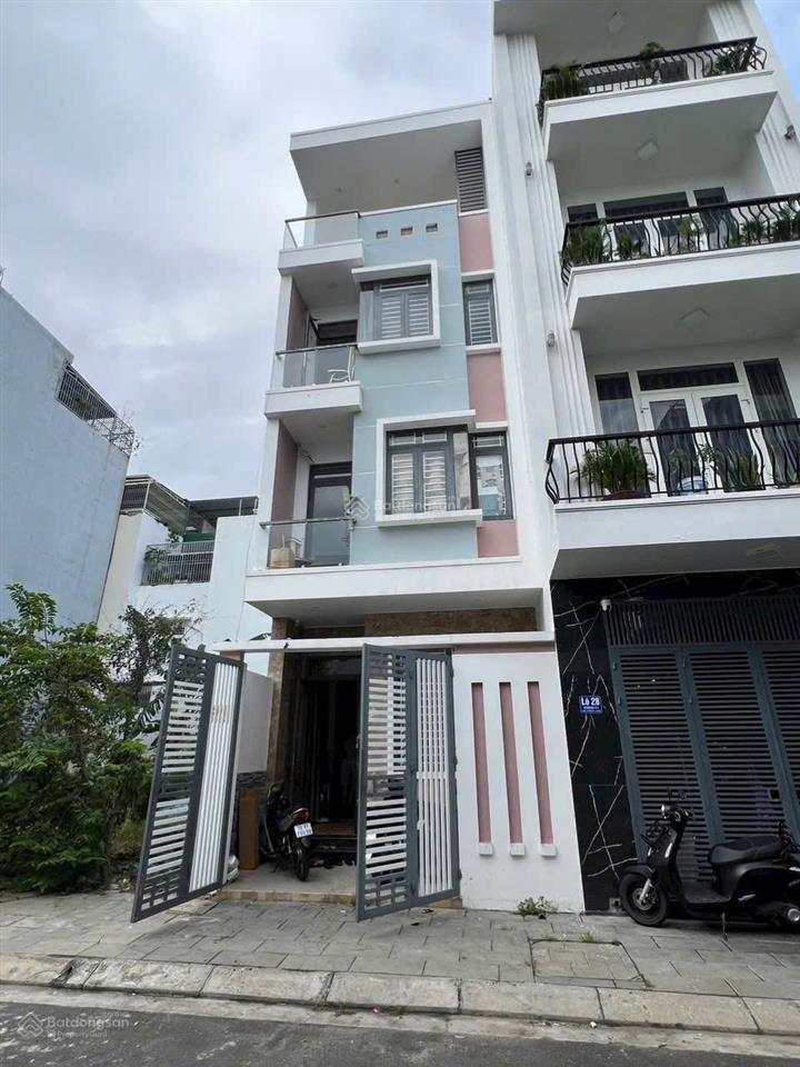 Bán căn nhà 4 tầng sổ đã hoàn công khu tđc vcn phước long, nam nha trang