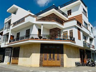 Khách gửi bán căn nhà thiết kế sang trọng, góc 2 mặt tiền đường khu vcn phước long 2