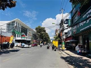 Hạ giá cần bán căn nhà phố đường chính nguyễn thị minh khai gần phố tây, cách biển 700m