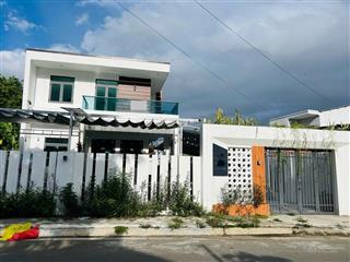 Bán căn villa sân vườn rộng giá chỉ bằng giá đất  3 mặt tiền khu đô thị phú ân nam 2  diên an