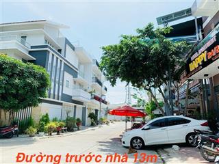 Quá rẻ, bán lô đất 2 mặt tiền đường p2  kdt vĩnh điềm trung, chỉ 43.6 triệu/m2 ( giá đầu tư luôn )