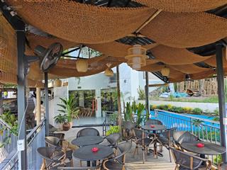 Cần chuyển nhượng lại khách sạn view biển trần phú  vĩnh nguyên, giá rất tốt đầu tư kinh doanh