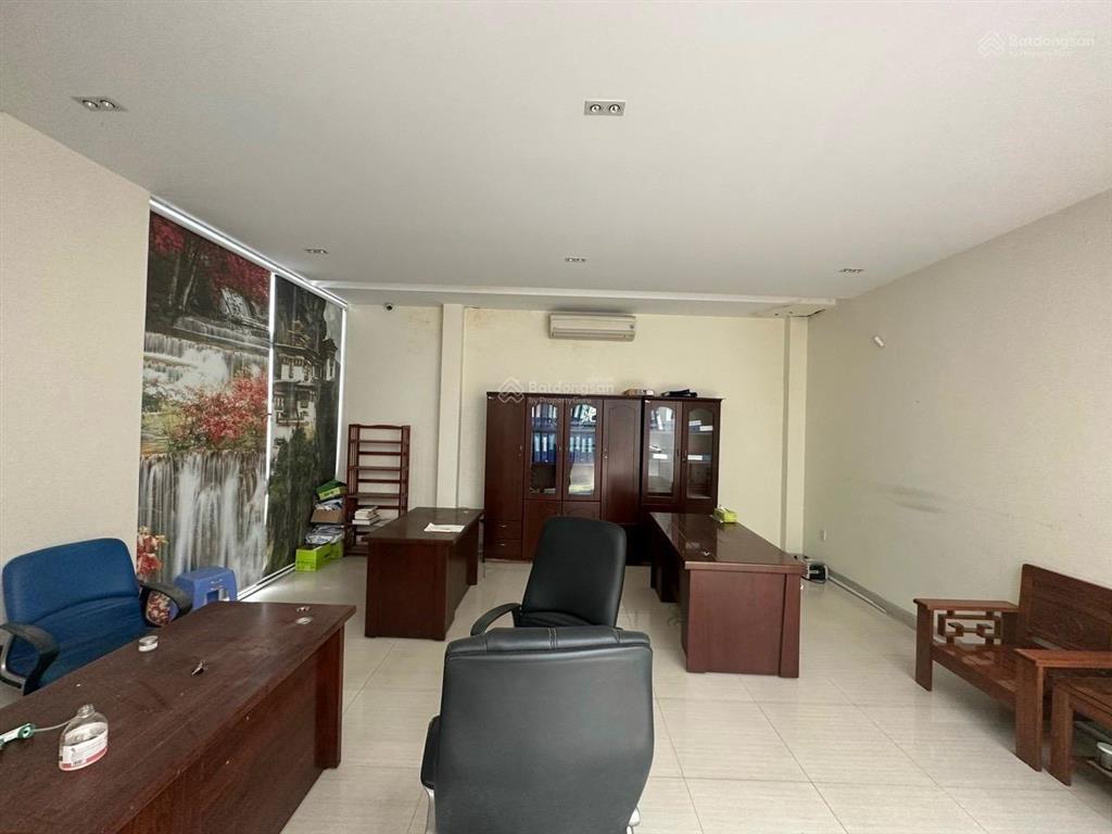 Bán nhà phố kinh doanh mặt tiền rộng khu bàn cờ, mặt tiền đường lê đại hành