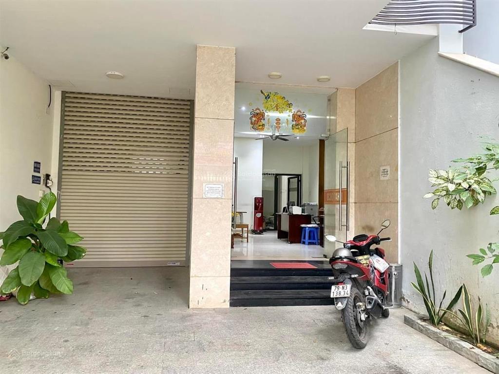 Bán nhà phố kinh doanh mặt tiền rộng khu bàn cờ, mặt tiền đường lê đại hành