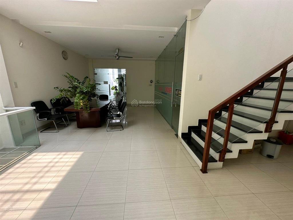 Bán nhà phố kinh doanh mặt tiền rộng khu bàn cờ, mặt tiền đường lê đại hành