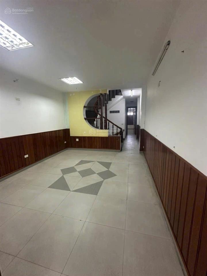 Cần bán căn nhà vị trí đẹp đối diện cung văn hoá thiếu nhi mặt tiền đường thái nguyên, nha trang.