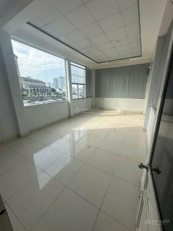 Cần bán căn nhà vị trí đẹp đối diện cung văn hoá thiếu nhi mặt tiền đường thái nguyên, nha trang.