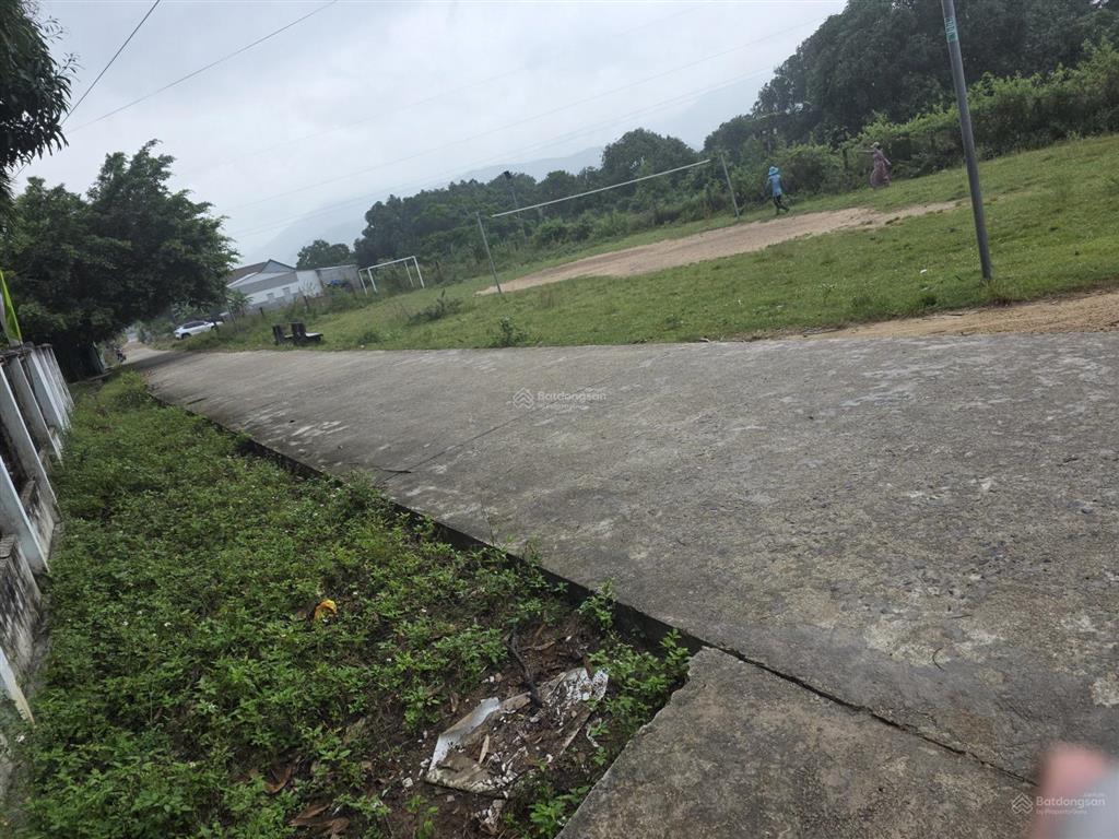 Chỉ 590 triệu sỡ hữu ngay lô đất 100 m2 thổ cư tại cam tân  cam lâm, đường thông 2 ô tô tránh nhau