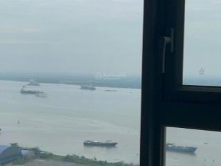 Chính chủ gửi cho thuê căn 3pn 114m rộng rãi, ntcb view sông, tặng 1 tháng pql.  0938 793 ***