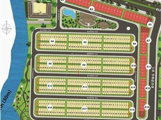 Chính chủ gửi bán gấp lô đất 100m2 5x20m đối diện công viên thuận tiện kinh doanh.  0938 793 ***