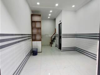 Nhà đẹp cần bán gấp thuộc phường đông hung thuận q12 dt 3,5 x 6m đúc 1 tấm giá,1ty180tr
