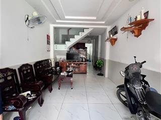Nhà chính chủ gủi cần bán gấp thuộc phường 14 gò vấp dt 3 x 14,5m đúc 1 tấm giá 3ty400ỷ