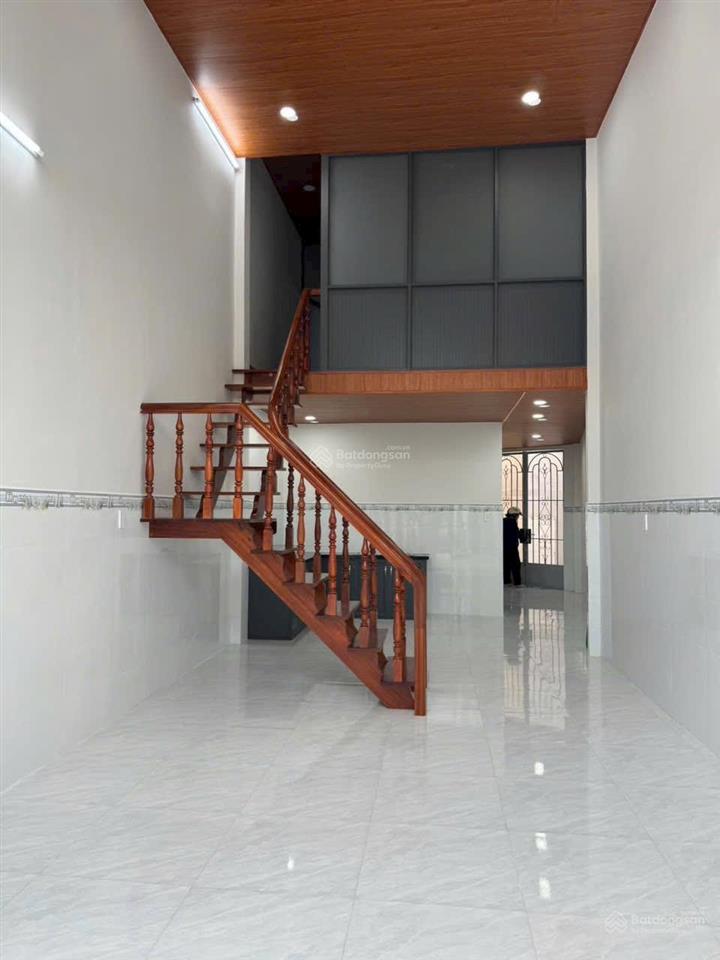 Nhà đẹp cần bán gấp thuộc phường đông hưng thuận q12 dt 4 x 22m gác lửng giá bán 4,2 tỷ
