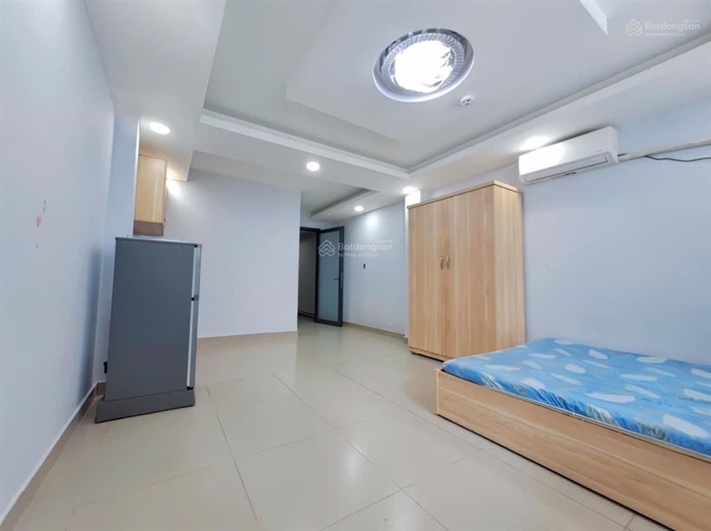 Căn hộ dịch vụ cần bán gấp thuộc phường 11 gò vấp dt 4 x 24,3m đúc 5 tấm giá 15ty