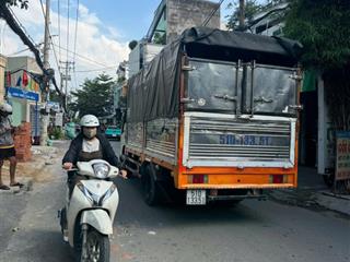 Mặt tiền đường nguyễn tư giản phường 12 gò vấp dt 5 x 14,5m đúc 3 tấm giá bán 10ty500tr