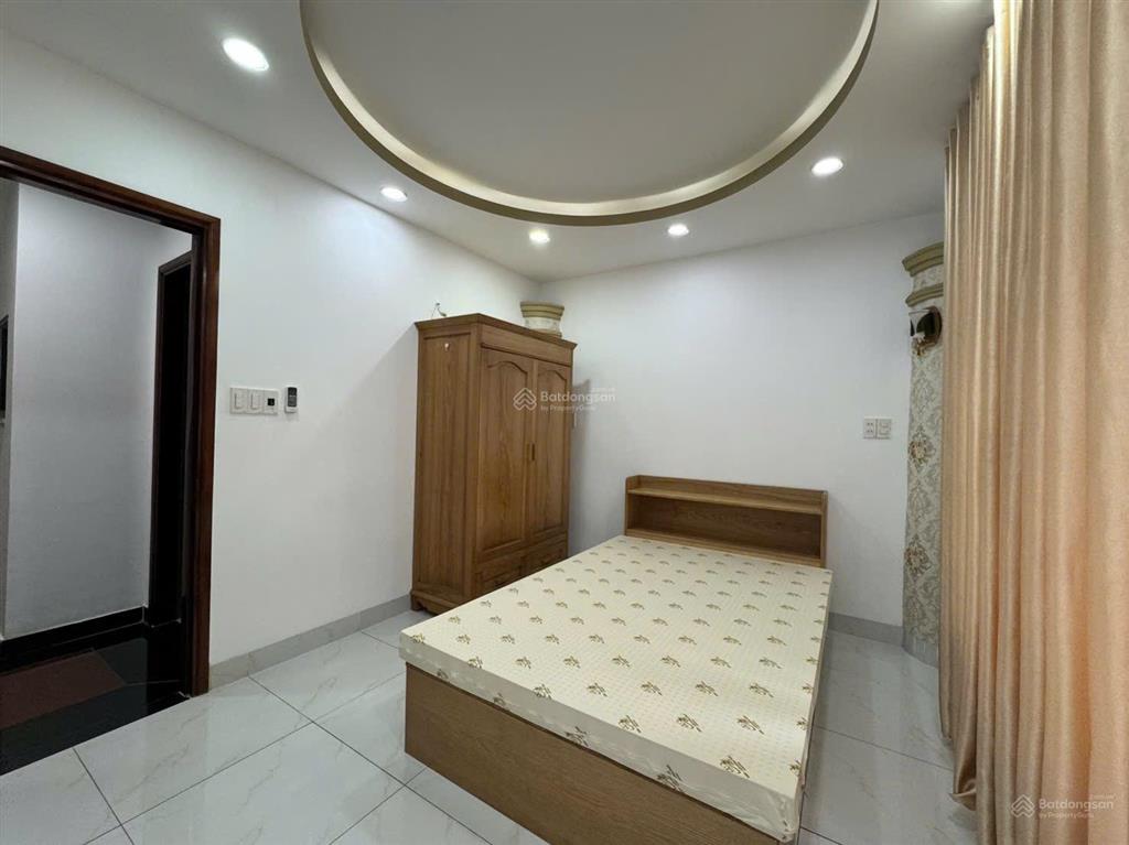 Nhà chính chủ gửi cần bán gấp thuộc phường 12 gò vấp dt 5 x 7m đúc 3 tấm gồm 4pn 3wc giá 5tỷ900tr