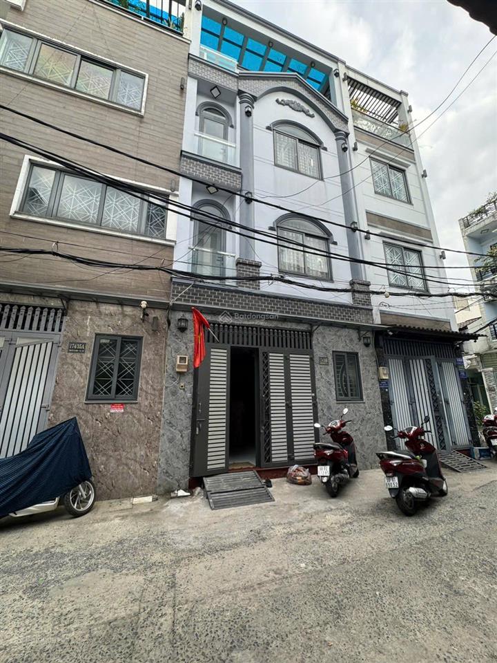 Nhà chính chủ gửi cần bán gấp thuộc phường 12 gò vấp dt 5 x 7m đúc 3 tấm gồm 4pn 3wc giá 5tỷ900tr