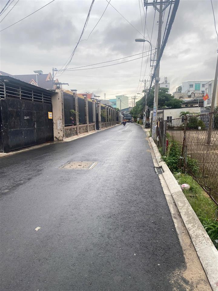 Đất chính chủ gủi cần bán gấp thuộc phường đông hung thuận q12 dt 6 x 36m giá 11ty