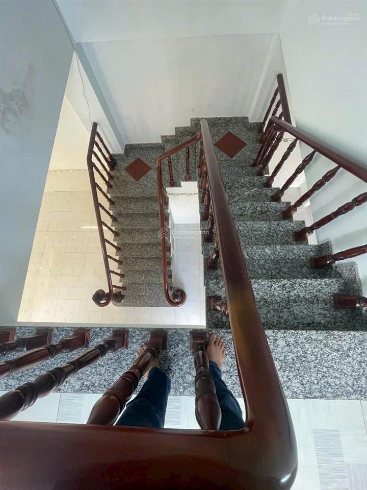 Bán căn góc 2 mặt tiền đường 261 ngay chợ tăng nhơn phú giá 6 tỷ