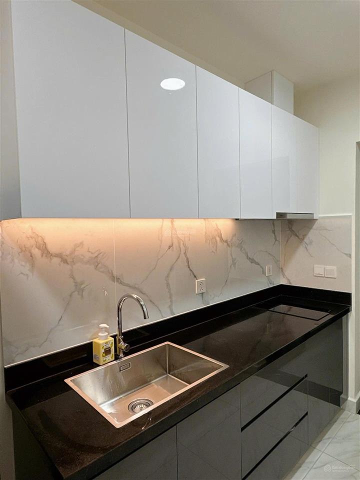 Cho thuê habitat căn góc 2 mặt tiền full nội thất 10 tr/tháng