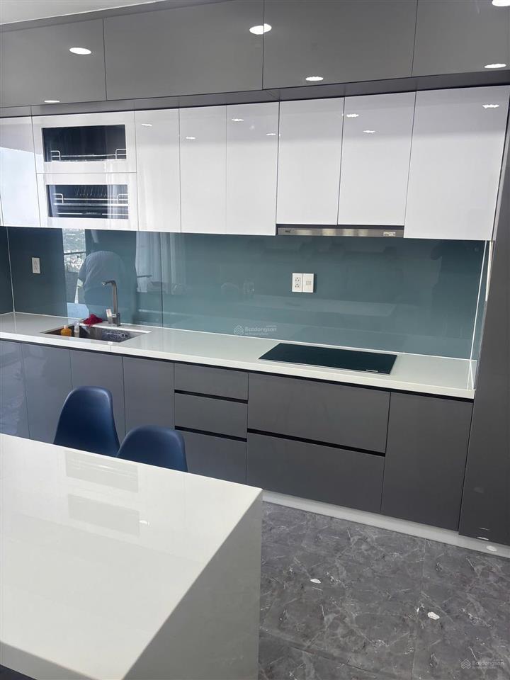 Bán căn sky view penthouse 2 tầng giá 3.840 tỷ/99m2