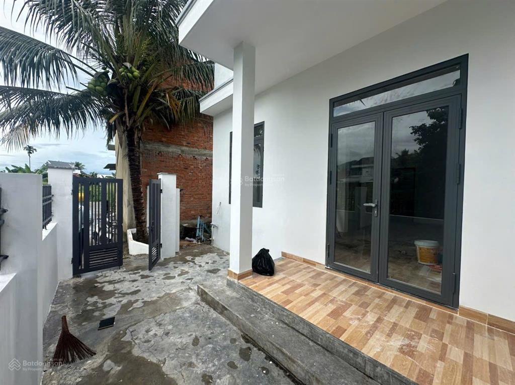 Bán nhà mới đẹp, võ dõng, vĩnh trung, nhà mới, đẹp, giá cực tốt.  0905 211 ***