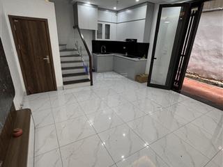Cho thuê nhà riêng mới xây 4 tầng x 35m2 full nội thất ngõ 125 đường bắc yên lũng