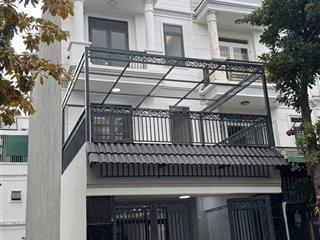 Bán gấp nhà mặt phố tại kđt phúc đạt, 7,8 tỷ, 100m2, 4pn, 4wc