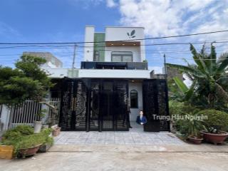 Nhà nguyễn cảnh chân rạch giá, lộ 5.5m lề 3m, 5.8x17m, 2 tầng, full nội thất cao cấp, 4pn 3 wc, shr