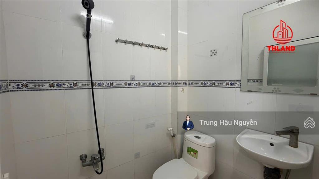 Nhà trần nhật duật kế chợ tắc ráng  trung tâm rạch giá, lộ 7m, 4.7x18m, 2 tầng, 2 ngủ 3 wc, shr
