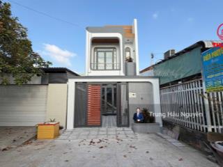 Nhà tăng bạt hổ kế toà án mới  trung tâm rạch giá, lộ 5m lề 4m, 4.8x20m, 2 tầng, 3 ngủ 3 toilet sh