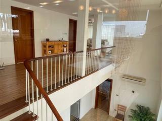 Bán toà chdv cao cấp hồ ba mẫu 135m2 9 tầng  dòng tiền 150tr/ tháng  cách 1 nhà ra hồ