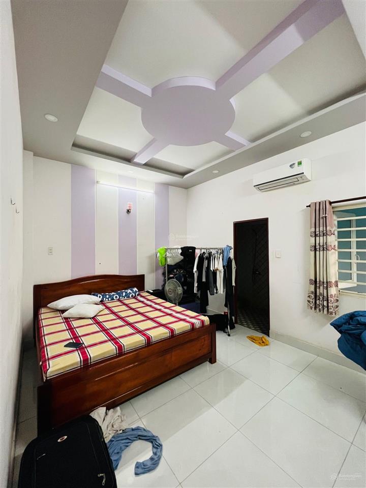 Chủ gửi bán gấp nhà 1 sẹc liên khu 10  11 hẻm thông 8m. 4,5x18m đúc 4 tấm nhà mới, giá 6 tỷ tl