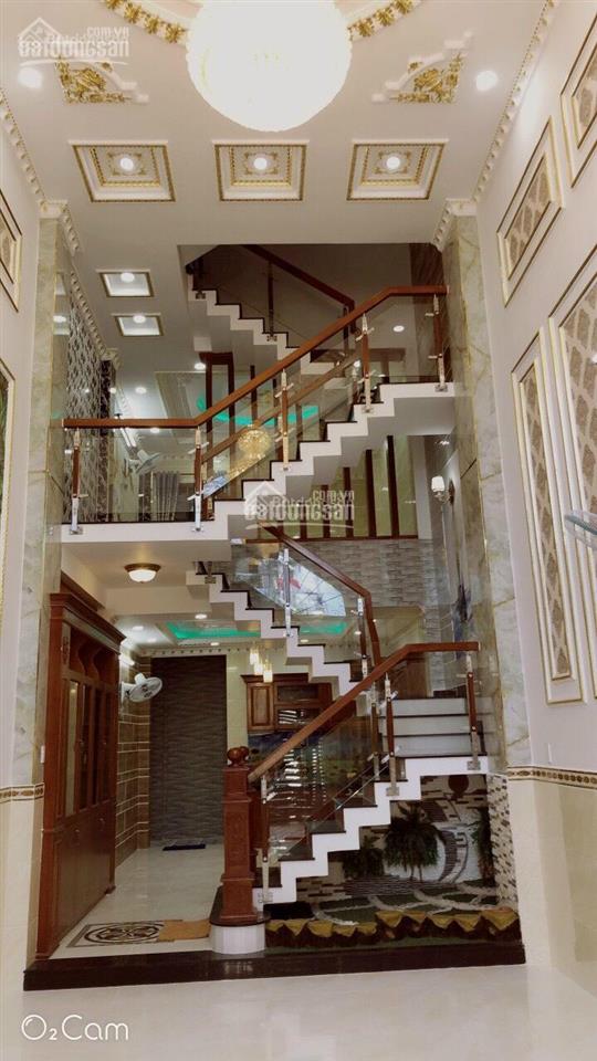 Bán gấp nhà 222/2 đường lê văn quới tiện mua bán kinh doanh, dt 4x18m giá 5,5 tỷ tl, đường nhựa kd