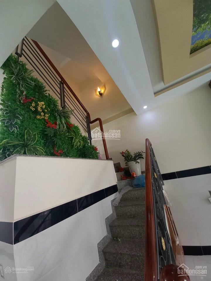 Bán gấp nhà 222/2 đường lê văn quới tiện mua bán kinh doanh, dt 4x18m giá 5,5 tỷ tl, đường nhựa kd