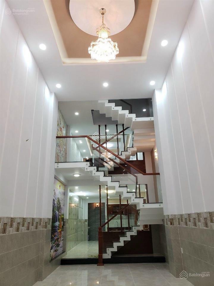 Bán nhà 80m2 đúc 4 tấm đường lê văn quới, hẻm 8m xe hơi, giá 6 tỷ còn tl, khu dân cư