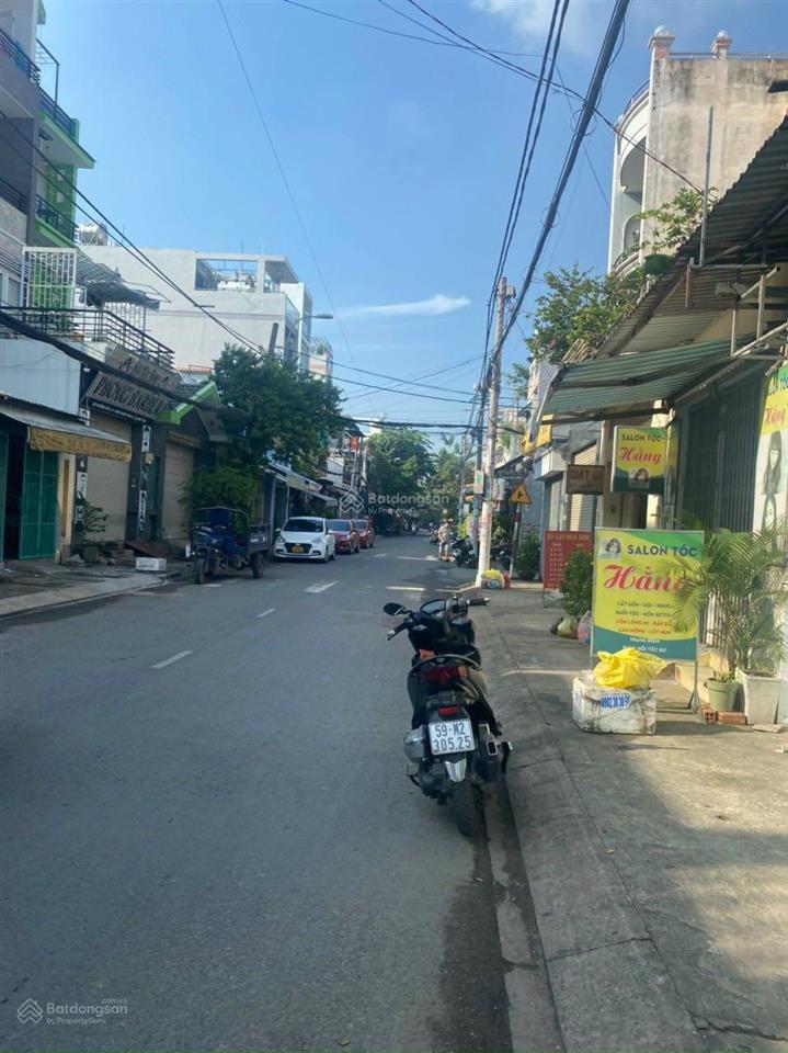 Bán nhà mặt tiền đường số 8, lê văn quới. dt ngang 4x18m đúc trệt lầu, giá 5,9tỷ tl