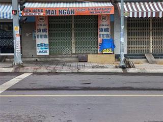 Mặt tiền kinh doanh 5.5m x 6m (trệt)