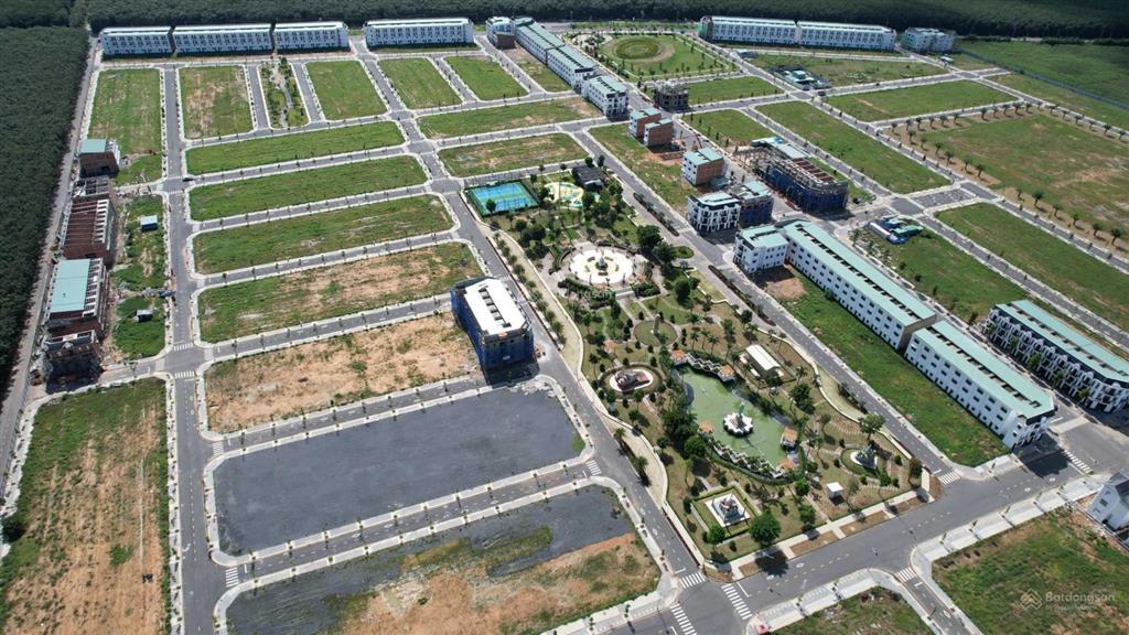 Đất nền kđt century city sb long thành đặc biệt có lô góc vị trí đẹp, khách cắt lỗ 30% 0949 610 ***