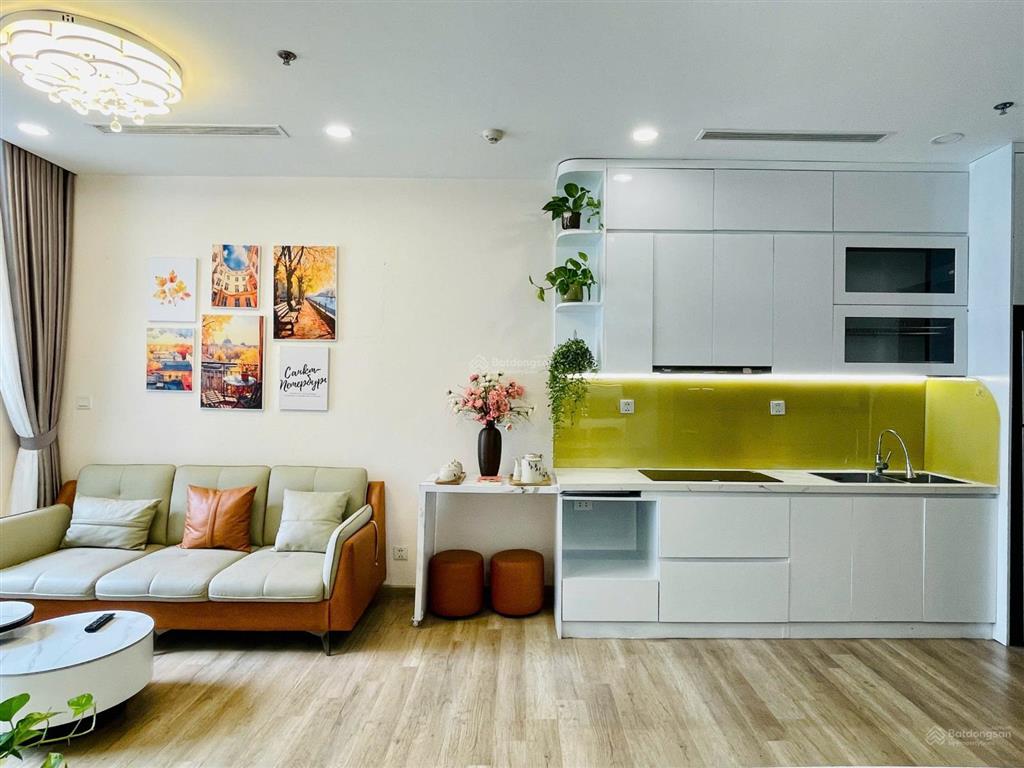 Chính chủ gửi bán căn 2pn tòa sol forest hướng nam giá cực tốt chỉ hơn 60tr/m2. 0375 420 ***