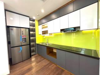 Chính chủ cho thuê chung cư 176 định công dt 70m2, (2pn2vs) full nội thất giá 10.5tr  0918 264 ***