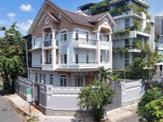Bán căn góc biệt thự thủ đức house  dt 275m2  giá 75 tỷ view sông landmark81  có hầm  có sổ