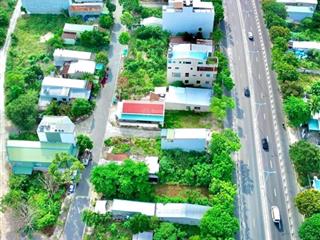 Cần bán lô đất mặt đường đại lộ nguyễn tất thành, xã phước đồng, tp nha trang.
dt 100m2,
