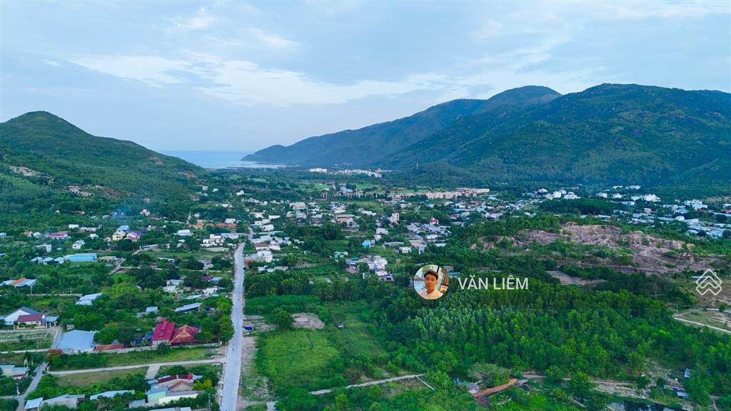 Bán đất phước hạ  phước đồng  gần đường thái khang  hướng tây nam  đường bê tông 6m trước sau