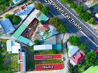 Bán đất phước lộc  phước đồng  nha trang.
 cách đại lộ nguyễn tất thành 50m  hàng hiếm.