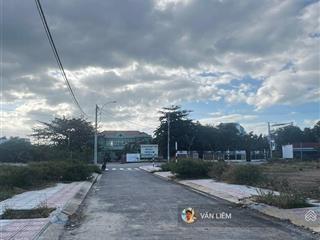 Bán đất tái định cư ngọc hiệp  nha trang, dt 96.8m2 ngang 4.5m  đã có sổ hồng  đường rộng 20m