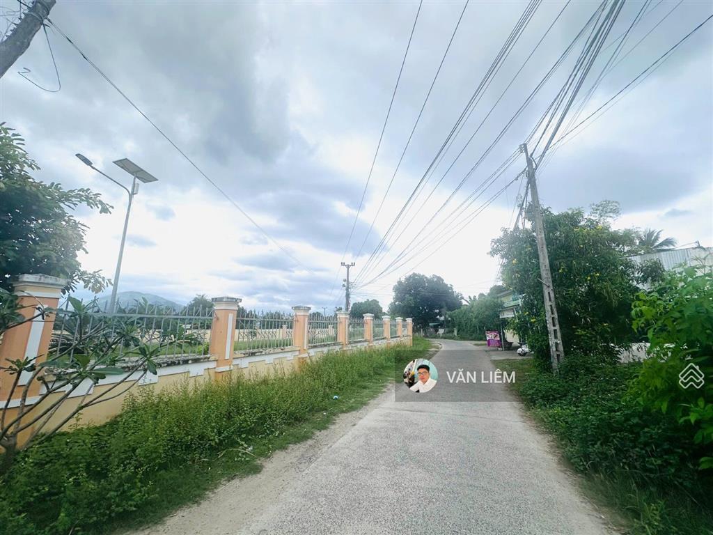 Bán đất mặt tiền cầu cháy xã diên an đường 2 ô tô né nhau giá chỉ 12tr/m2
