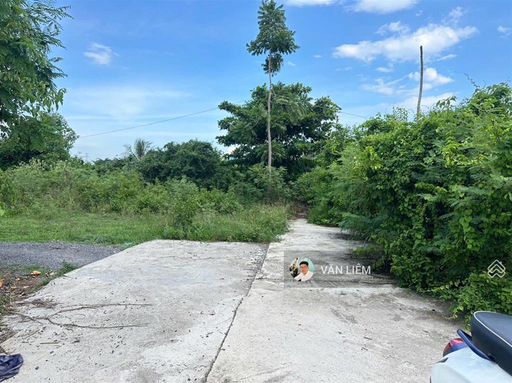 Hạ gấp 100tr bán nhanh 1tỷ199 lô đất hẻm xuân sơn xã vĩnh trung. diện tích 61.1m2 ngang 5m