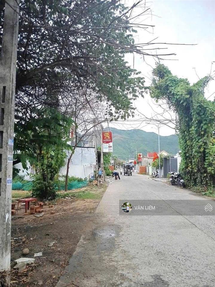 Bán lô đất mặt tiền đường huỳnh thúc kháng, diên toàn
+ gần bến xe phía nam nha trang +